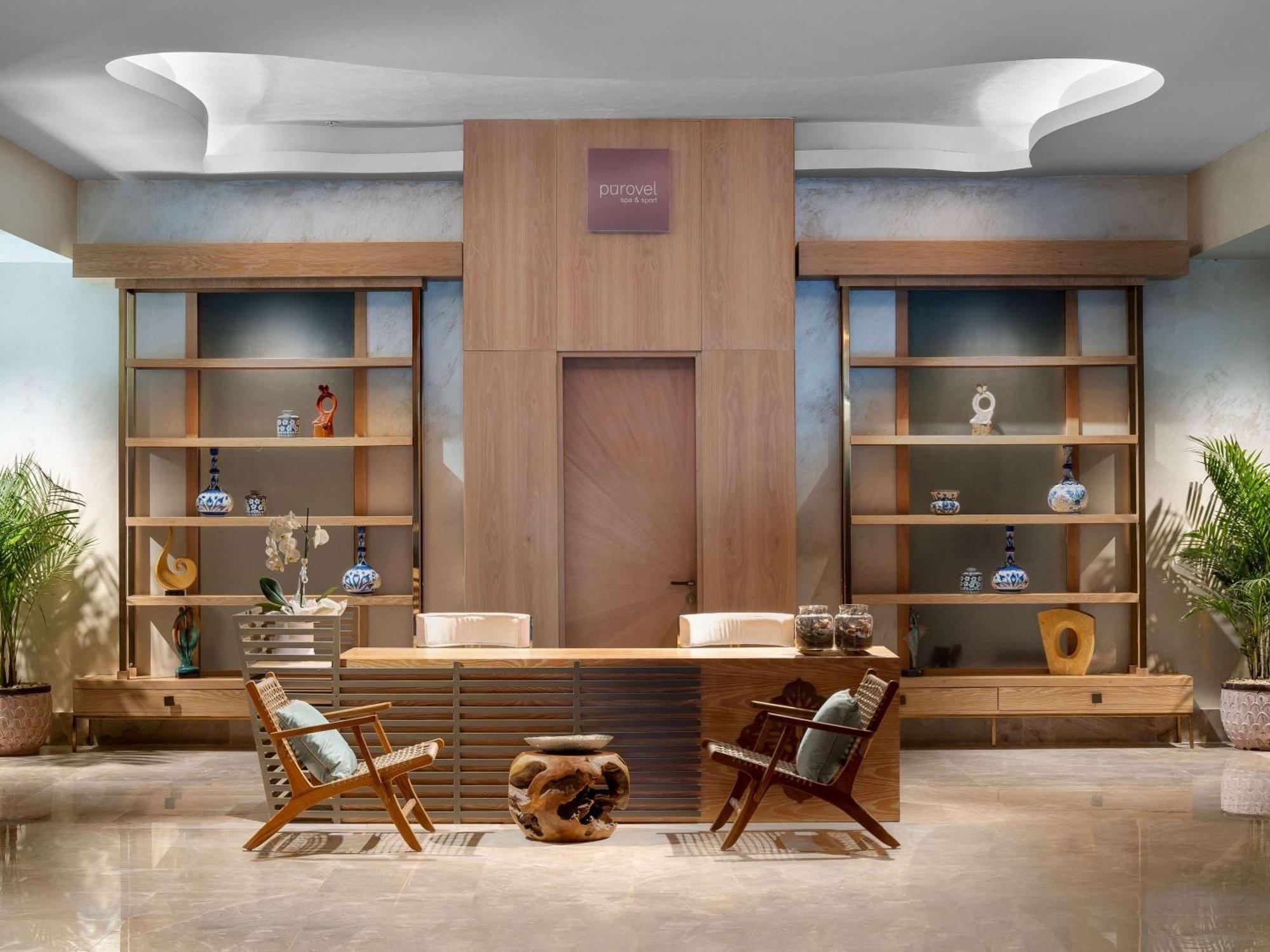 Otel Swissotel Living 5*